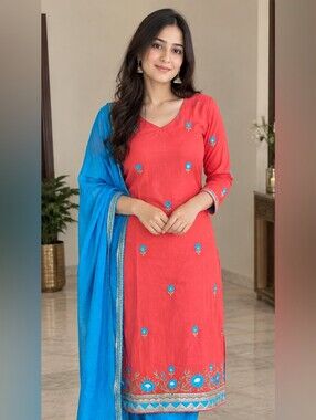 Pinkish-Red Embroidered V-Neck Kurta with Blue Dupatta